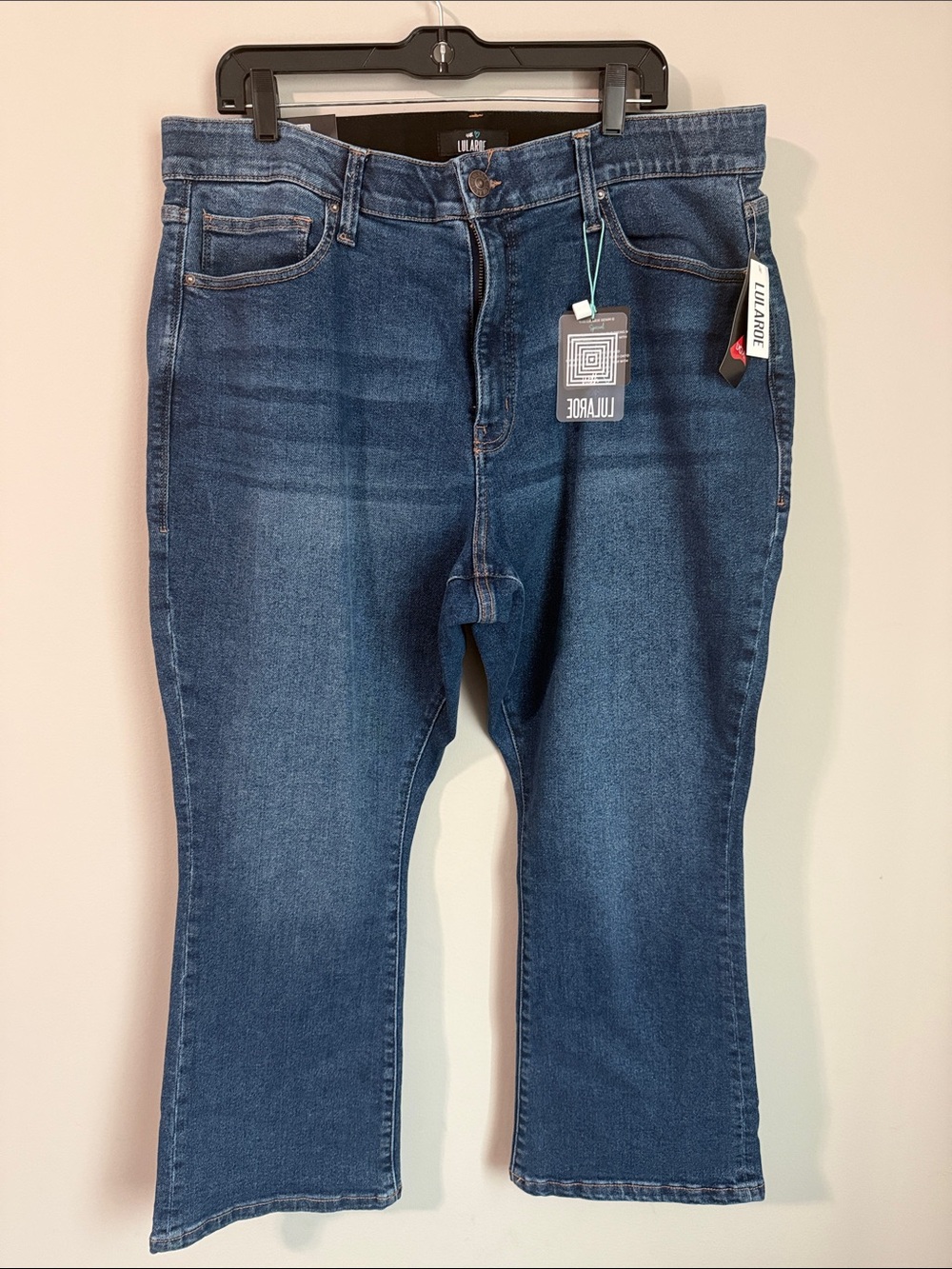 LuLaRoe Women's Dark Blue Cropped Jeans
